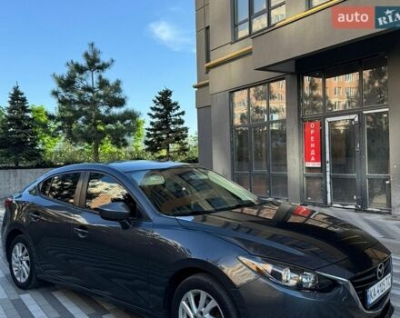 Серый Мазда 3, объемом двигателя 2 л и пробегом 170 тыс. км за 9950 $, фото 1 на Automoto.ua