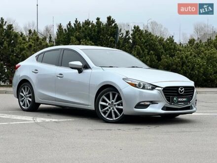 Сірий Мазда 3, об'ємом двигуна 2.5 л та пробігом 218 тис. км за 12999 $, фото 1 на Automoto.ua