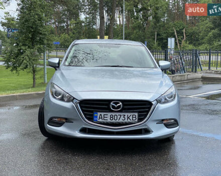 Мазда 3 2017 у Измаиле на Automoto.ua Сірий Мазда 3, об'ємом двигуна 2 л та пробігом 75 тис. км за 10000 $, фото 1 на Automoto.ua