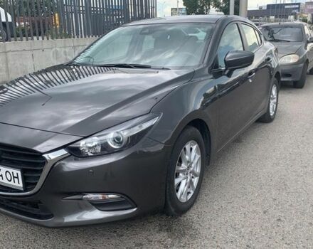 Серый Мазда 3, объемом двигателя 2 л и пробегом 95 тыс. км за 15000 $, фото 1 на Automoto.ua