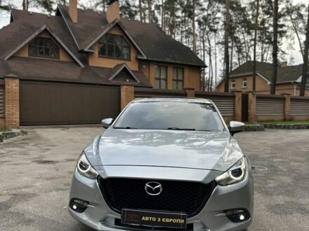Серый Мазда 3, объемом двигателя 0 л и пробегом 101 тыс. км за 10800 $, фото 1 на Automoto.ua