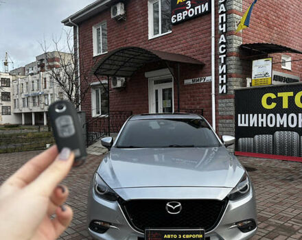 Серый Мазда 3, объемом двигателя 2.4 л и пробегом 101 тыс. км за 10800 $, фото 1 на Automoto.ua