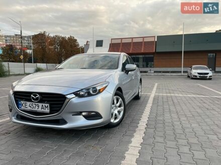 Серый Мазда 3, объемом двигателя 2 л и пробегом 170 тыс. км за 12000 $, фото 1 на Automoto.ua