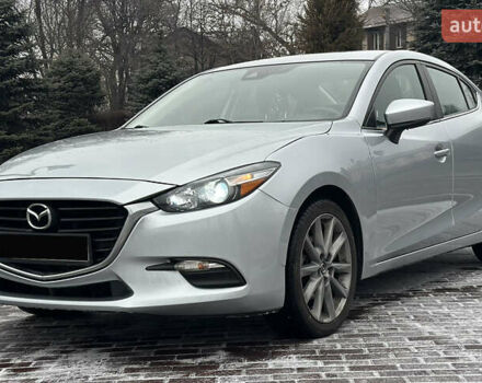 Серый Мазда 3, объемом двигателя 2.5 л и пробегом 119 тыс. км за 13999 $, фото 1 на Automoto.ua