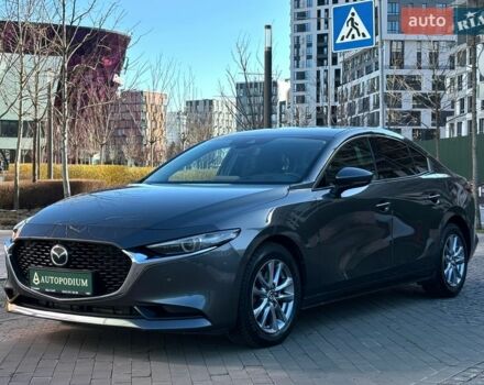 Серый Мазда 3, объемом двигателя 1.76 л и пробегом 62 тыс. км за 17800 $, фото 1 на Automoto.ua