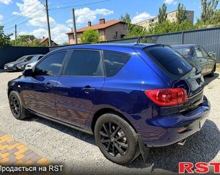 Синий Мазда 3, объемом двигателя 1.6 л и пробегом 202 тыс. км за 3800 $, фото 5 на Automoto.ua