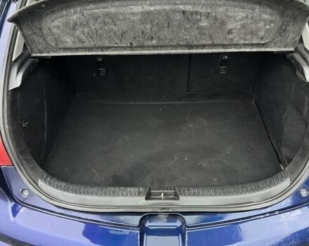 Синій Мазда 3, об'ємом двигуна 1.56 л та пробігом 362 тис. км за 3000 $, фото 13 на Automoto.ua