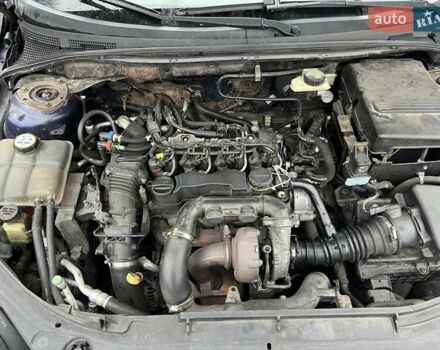Синій Мазда 3, об'ємом двигуна 1.56 л та пробігом 362 тис. км за 3000 $, фото 23 на Automoto.ua