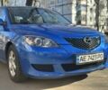 Синий Мазда 3, объемом двигателя 1.3 л и пробегом 256 тыс. км за 4000 $, фото 1 на Automoto.ua