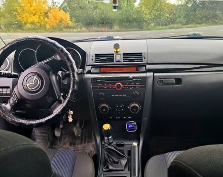 Синій Мазда 3, об'ємом двигуна 1.6 л та пробігом 372 тис. км за 4600 $, фото 4 на Automoto.ua