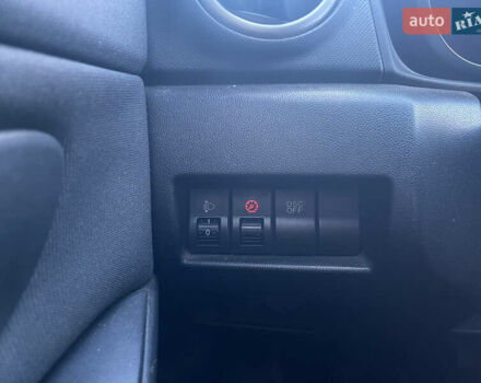 Синій Мазда 3, об'ємом двигуна 1.56 л та пробігом 320 тис. км за 5100 $, фото 5 на Automoto.ua