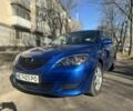 Синий Мазда 3, объемом двигателя 1.3 л и пробегом 256 тыс. км за 4000 $, фото 1 на Automoto.ua