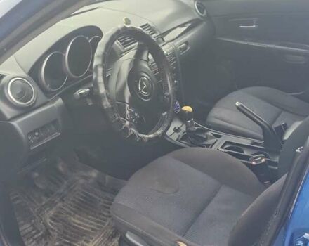 Синій Мазда 3, об'ємом двигуна 1.6 л та пробігом 372 тис. км за 4600 $, фото 4 на Automoto.ua