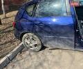 Синий Мазда 3, объемом двигателя 1.3 л и пробегом 224 тыс. км за 2800 $, фото 2 на Automoto.ua