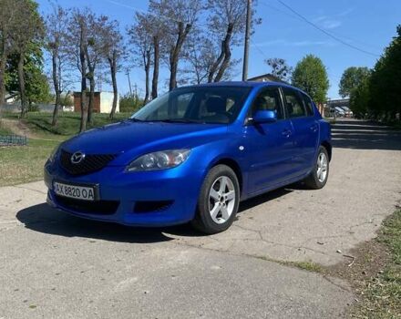 Синий Мазда 3, объемом двигателя 1.56 л и пробегом 300 тыс. км за 3900 $, фото 1 на Automoto.ua