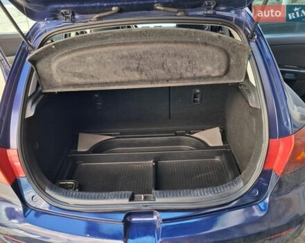 Синій Мазда 3, об'ємом двигуна 1.6 л та пробігом 288 тис. км за 3900 $, фото 14 на Automoto.ua