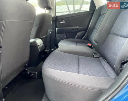 Синій Мазда 3, об'ємом двигуна 1.6 л та пробігом 207 тис. км за 4380 $, фото 35 на Automoto.ua