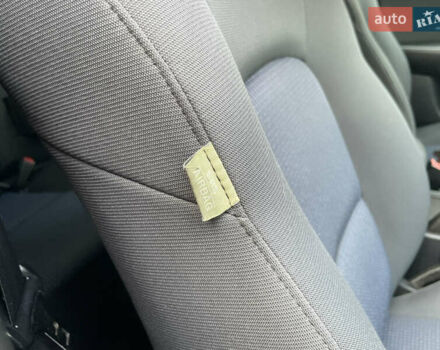 Синій Мазда 3, об'ємом двигуна 1.6 л та пробігом 207 тис. км за 4380 $, фото 43 на Automoto.ua