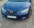 Синий Мазда 3, объемом двигателя 1.3 л и пробегом 220 тыс. км за 3800 $, фото 1 на Automoto.ua