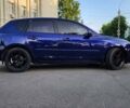 Синий Мазда 3, объемом двигателя 1.6 л и пробегом 275 тыс. км за 4999 $, фото 3 на Automoto.ua
