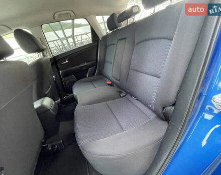 Синій Мазда 3, об'ємом двигуна 1.6 л та пробігом 207 тис. км за 4380 $, фото 34 на Automoto.ua