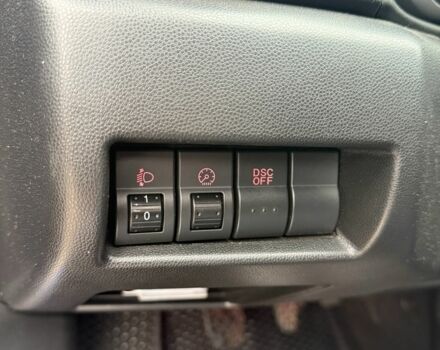 Синий Мазда 3, объемом двигателя 1.6 л и пробегом 252 тыс. км за 2950 $, фото 10 на Automoto.ua