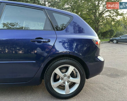 Синий Мазда 3, объемом двигателя 1.6 л и пробегом 211 тыс. км за 4800 $, фото 6 на Automoto.ua