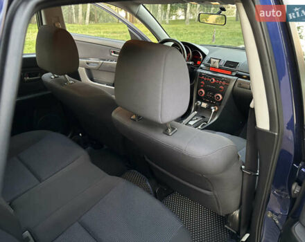 Синий Мазда 3, объемом двигателя 1.6 л и пробегом 211 тыс. км за 4800 $, фото 12 на Automoto.ua