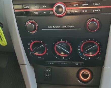 Синий Мазда 3, объемом двигателя 0 л и пробегом 219 тыс. км за 4000 $, фото 10 на Automoto.ua
