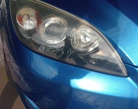 Синий Мазда 3, объемом двигателя 1.3 л и пробегом 220 тыс. км за 3700 $, фото 16 на Automoto.ua