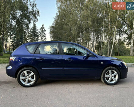Синий Мазда 3, объемом двигателя 1.6 л и пробегом 211 тыс. км за 4800 $, фото 3 на Automoto.ua