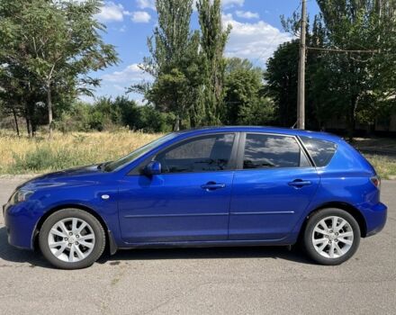 Синий Мазда 3, объемом двигателя 1.6 л и пробегом 259 тыс. км за 4700 $, фото 1 на Automoto.ua