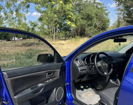 Синій Мазда 3, об'ємом двигуна 1.6 л та пробігом 259 тис. км за 4700 $, фото 8 на Automoto.ua