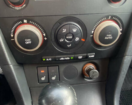 Синій Мазда 3, об'ємом двигуна 1.6 л та пробігом 286 тис. км за 4499 $, фото 18 на Automoto.ua