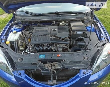 Синій Мазда 3, об'ємом двигуна 1.6 л та пробігом 136 тис. км за 5300 $, фото 4 на Automoto.ua