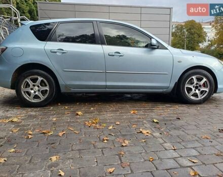 Синий Мазда 3, объемом двигателя 1.6 л и пробегом 331 тыс. км за 4300 $, фото 8 на Automoto.ua