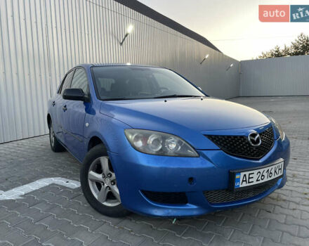 Синий Мазда 3, объемом двигателя 1.6 л и пробегом 250 тыс. км за 4300 $, фото 1 на Automoto.ua