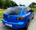 Синий Мазда 3, объемом двигателя 1.6 л и пробегом 250 тыс. км за 4850 $, фото 1 на Automoto.ua