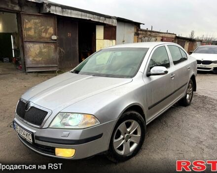 Синій Мазда 3, об'ємом двигуна 1.8 л та пробігом 188 тис. км за 4450 $, фото 7 на Automoto.ua