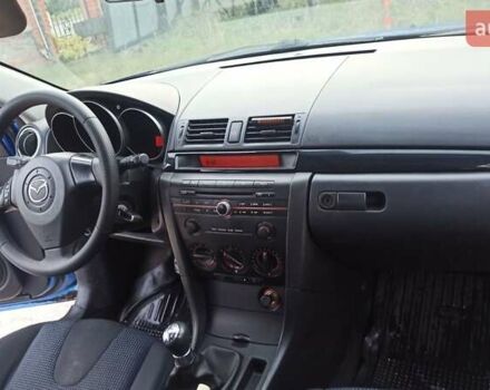 Синій Мазда 3, об'ємом двигуна 1.56 л та пробігом 358 тис. км за 3300 $, фото 3 на Automoto.ua