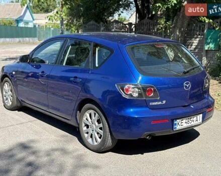 Синий Мазда 3, объемом двигателя 1.6 л и пробегом 207 тыс. км за 4999 $, фото 2 на Automoto.ua