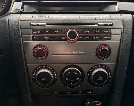 Синий Мазда 3, объемом двигателя 1.6 л и пробегом 225 тыс. км за 4900 $, фото 14 на Automoto.ua