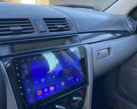 Синій Мазда 3, об'ємом двигуна 1.6 л та пробігом 250 тис. км за 1500 $, фото 10 на Automoto.ua