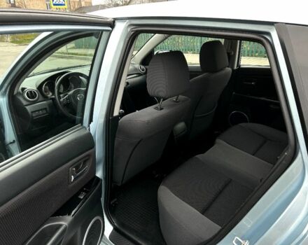 Синий Мазда 3, объемом двигателя 0 л и пробегом 286 тыс. км за 4900 $, фото 11 на Automoto.ua