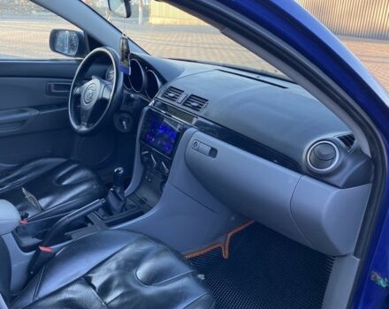Синій Мазда 3, об'ємом двигуна 1.6 л та пробігом 250 тис. км за 1500 $, фото 12 на Automoto.ua