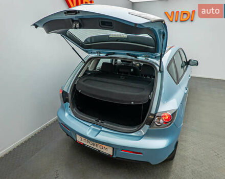 Синий Мазда 3, объемом двигателя 1.6 л и пробегом 167 тыс. км за 5335 $, фото 7 на Automoto.ua