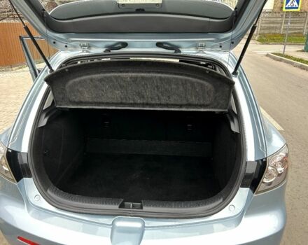 Синий Мазда 3, объемом двигателя 0 л и пробегом 286 тыс. км за 4900 $, фото 7 на Automoto.ua