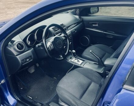 Синий Мазда 3, объемом двигателя 1.6 л и пробегом 264 тыс. км за 5200 $, фото 5 на Automoto.ua