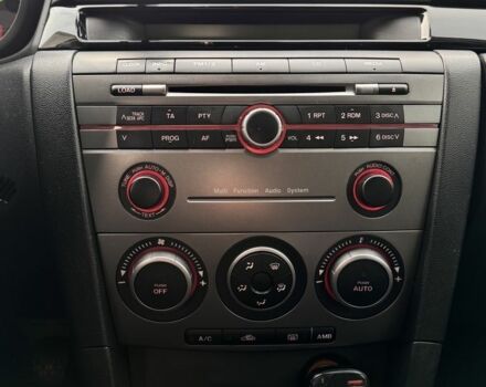 Синий Мазда 3, объемом двигателя 1.6 л и пробегом 205 тыс. км за 4900 $, фото 14 на Automoto.ua