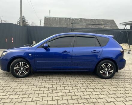 Синий Мазда 3, объемом двигателя 1.6 л и пробегом 220 тыс. км за 5200 $, фото 1 на Automoto.ua